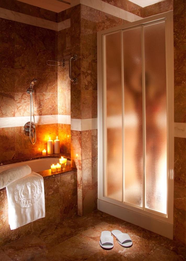 אבנו טרמה Hotel Due Torri מראה חיצוני תמונה