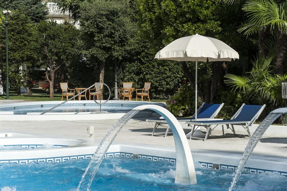 אבנו טרמה Hotel Due Torri מראה חיצוני תמונה