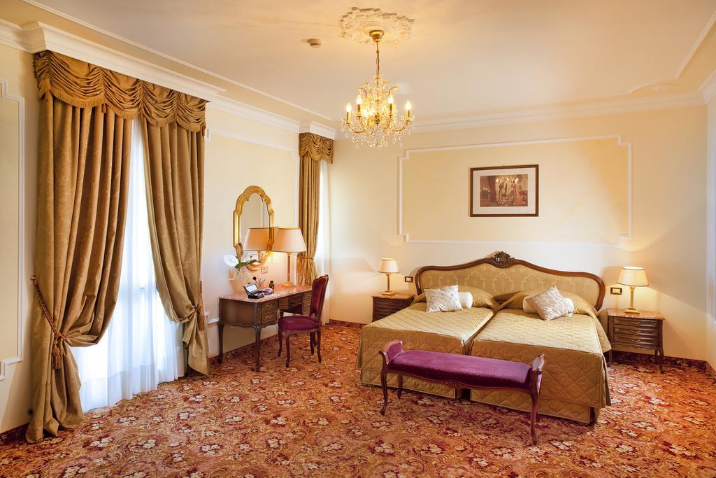 אבנו טרמה Hotel Due Torri מראה חיצוני תמונה